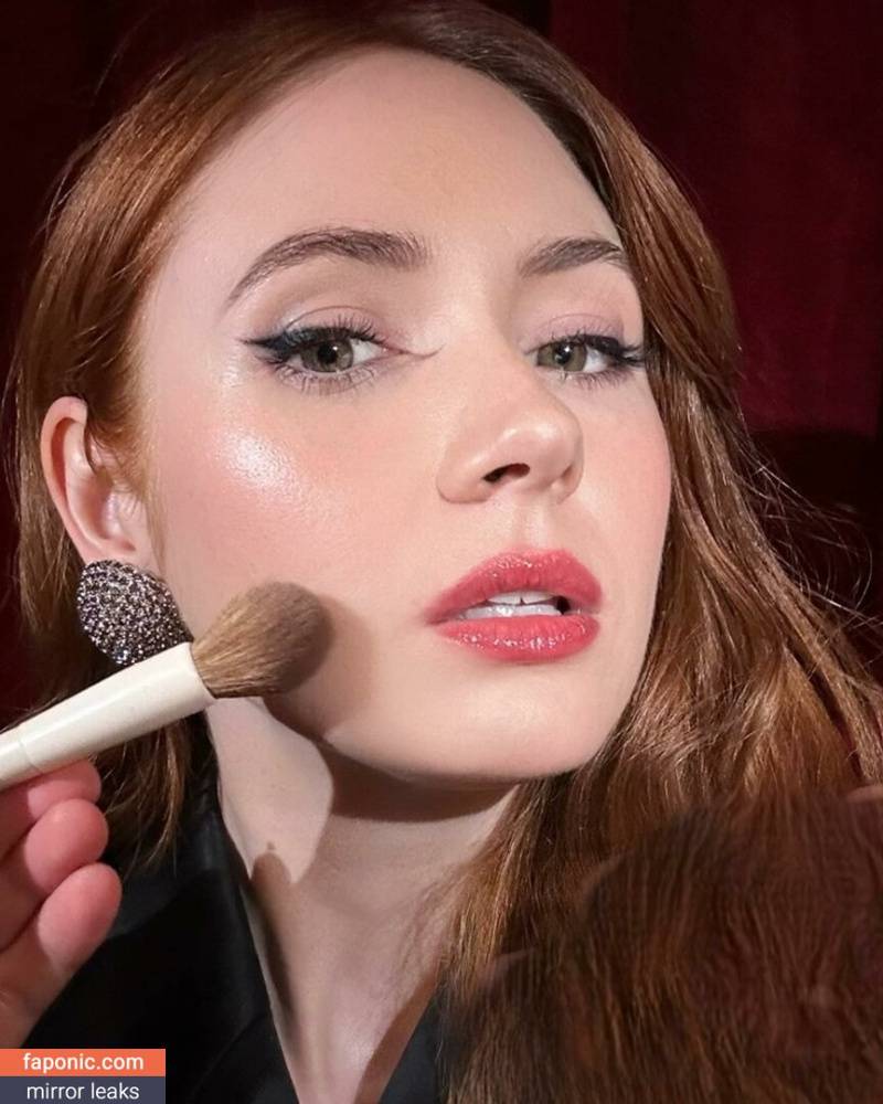 Karen Gillan aka karengillan Nude Leaks - #10