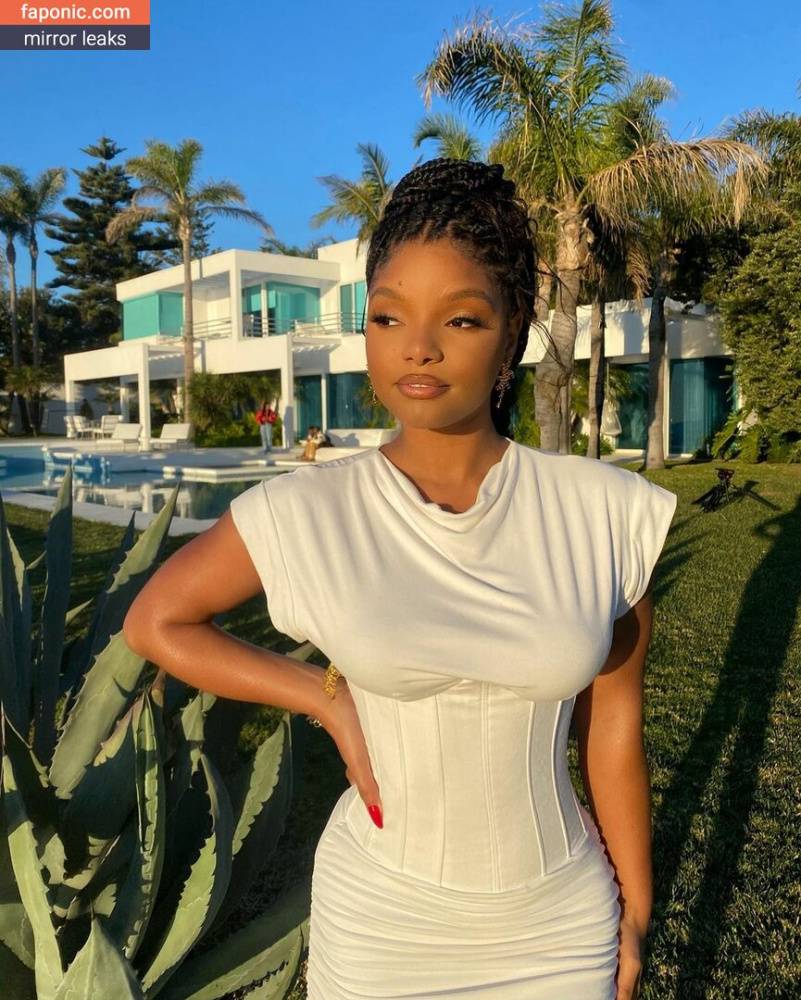 Halle Bailey aka HalleBailey aka Little Mermaid aka chloebaileyyy Nude Leaks OnlyFans - #2