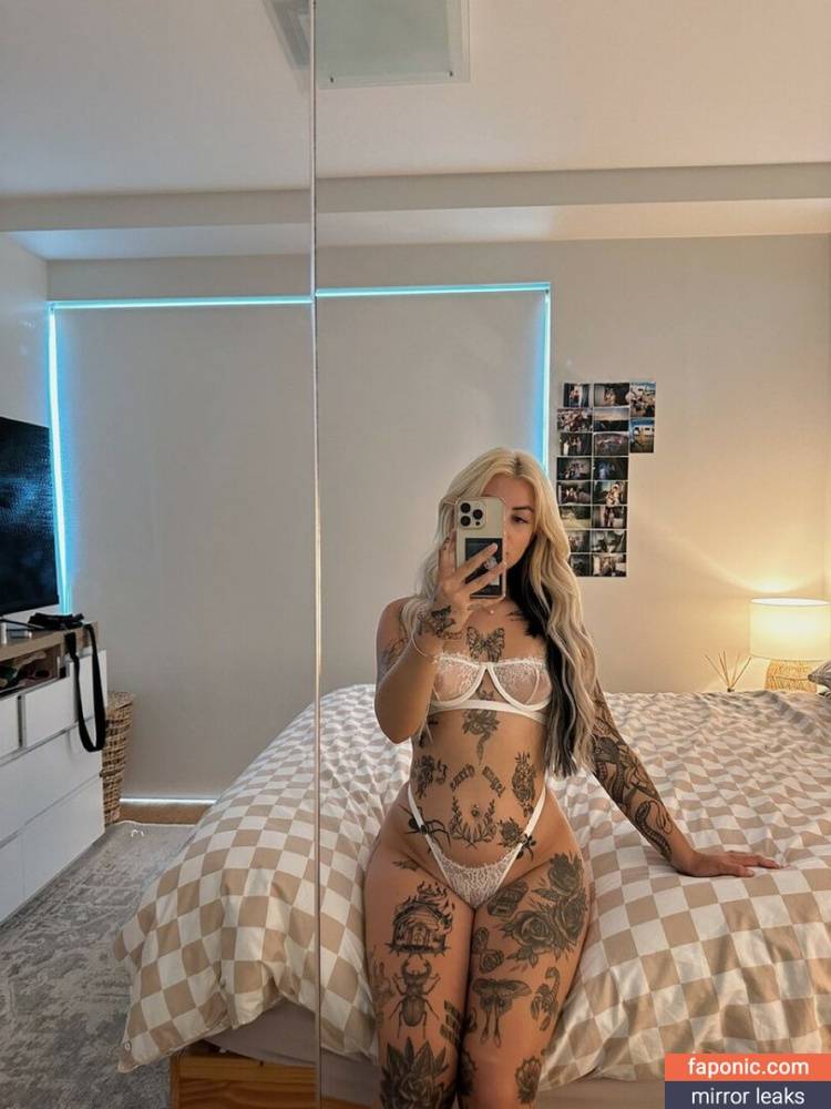 _m0thgal_ aka bugurl aka bugurll aka m0thgal Nude Leaks OnlyFans - #17