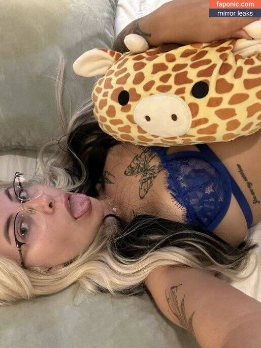 _m0thgal_ aka bugurl aka bugurll aka m0thgal Nude Leaks OnlyFans - #15