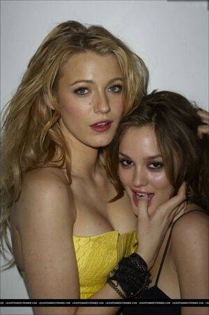 Blake Lively / blakelively Nude Leaks - Fapello - #4