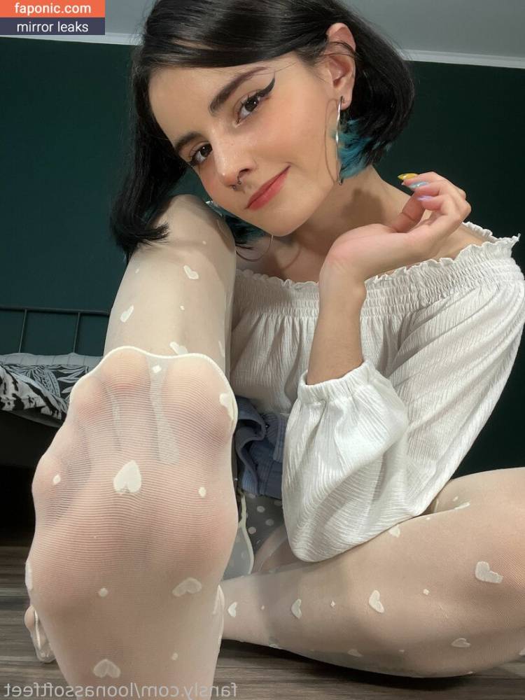 Loonassoftfeet Nude Leaks OnlyFans - #1