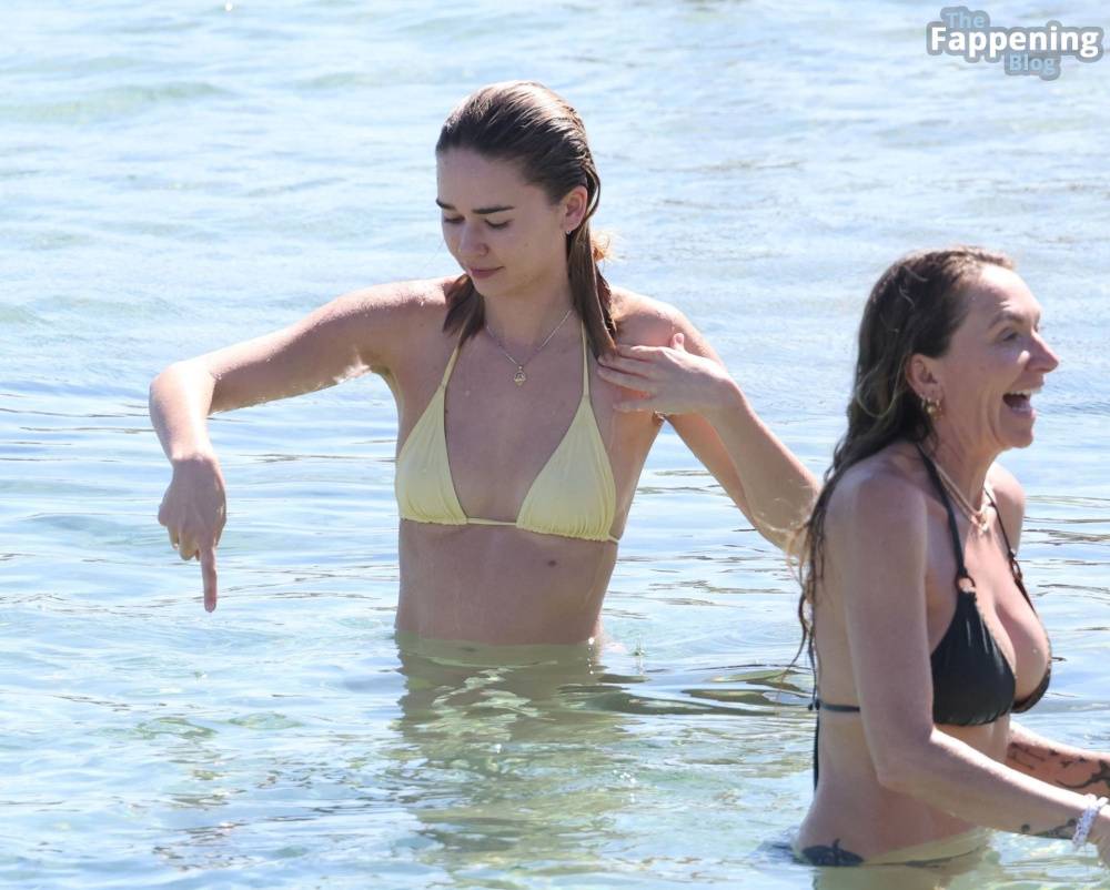 Gabriella Brooks Flaunts Her Slender Figure in a Bikini (45 Photos) - #3