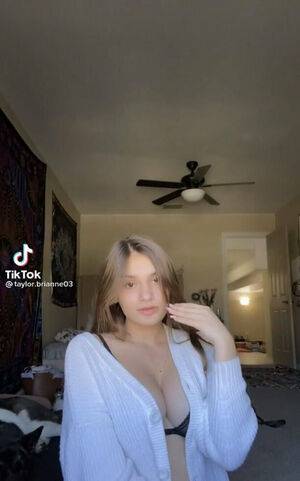 Taylor Brianne / taylor.brianne03 / taylor_briannexx / taylorbrianne Nude Leaks - #20