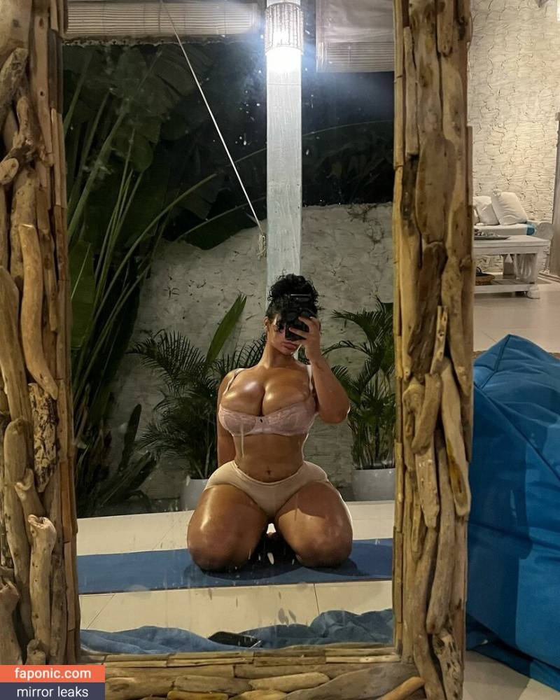 Carmela Habibi aka carmelahabibi aka carmellaxo aka littlemisslibrarian Nude Leaks OnlyFans - #4