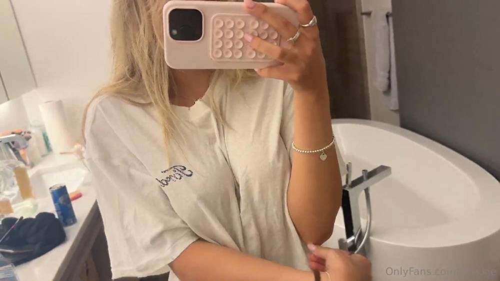 Breckie Hill Nipple Pokies Bounce OnlyFans Video Leaked - #5