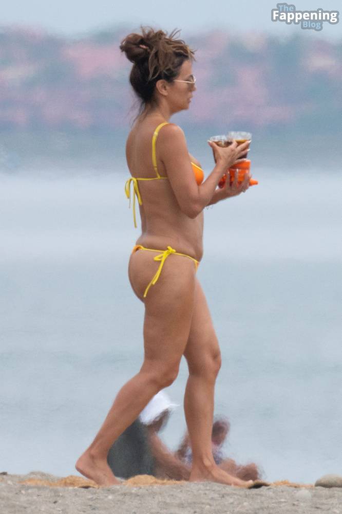 Eva Longoria Displays Her Sexy Booty on the Beach in Marbella (28 Photos) - #12