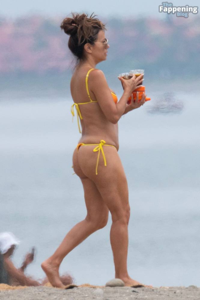 Eva Longoria Displays Her Sexy Booty on the Beach in Marbella (28 Photos) - #19