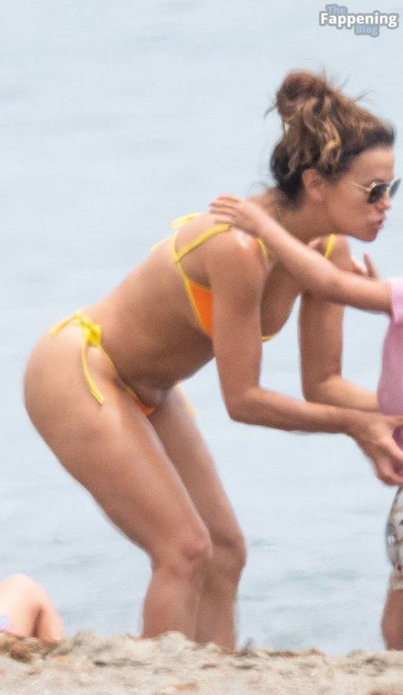 Eva Longoria Displays Her Sexy Booty on the Beach in Marbella (28 Photos) - #3