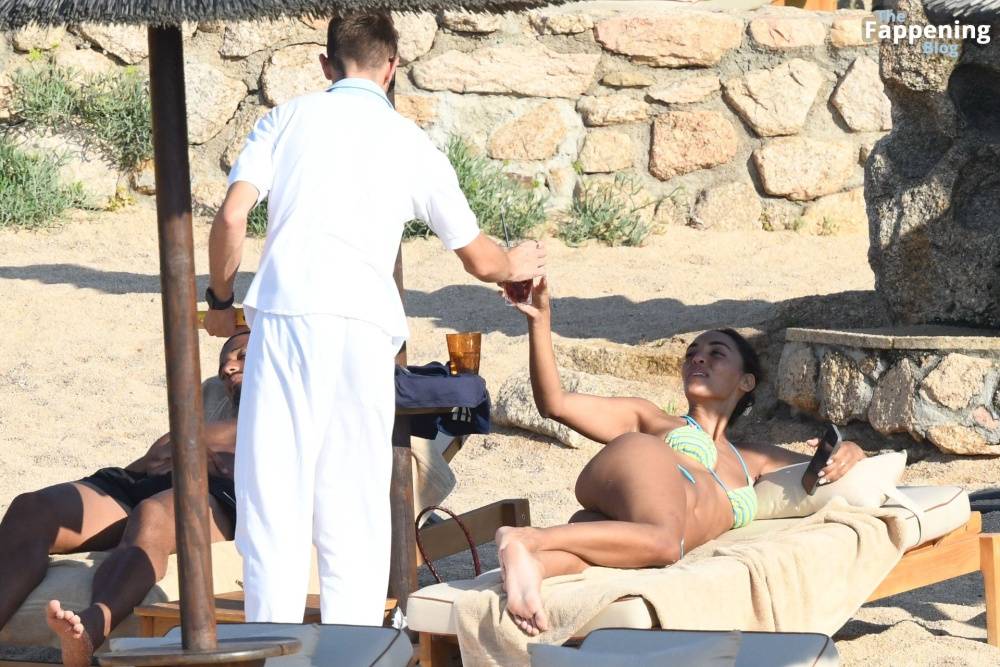 Sandra Shehab & William Saliba Take a Break in Sardinia (66 Photos) - #17