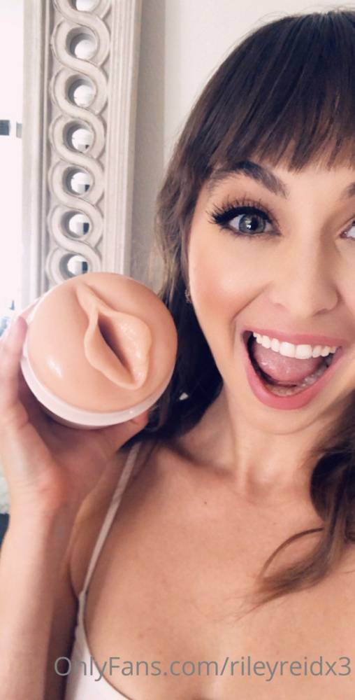 Riley Reid [ rileyreidx3 ] OnlyFans leaked photos on Hotleaks.tv - #25