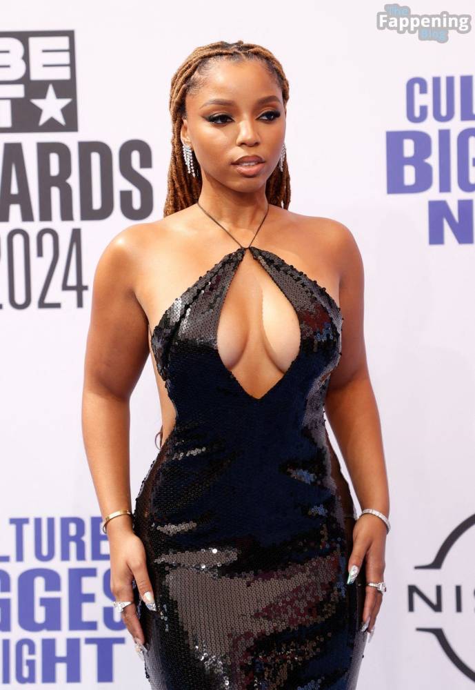 Chloe Bailey Shows Off Her Big Boobs at the BET Awards 2024 (49 Photos) - #23