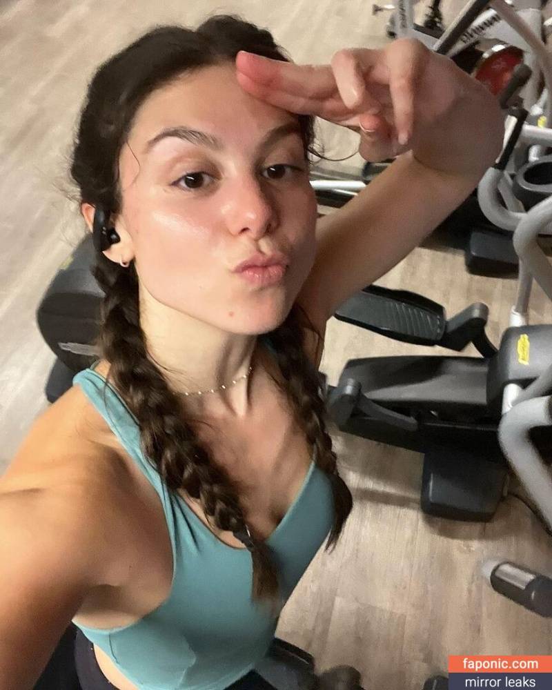 Kira Kosarin aka kirakosarin Nude Leaks - #12