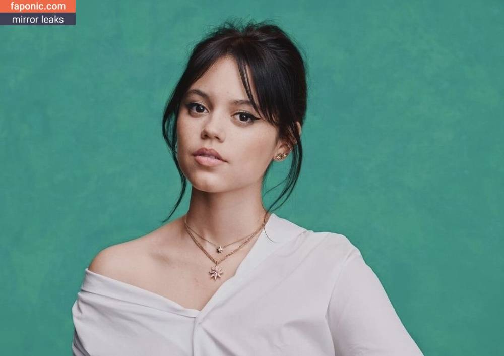 Jenna Ortega aka Page aka jennaortega aka ortega00 Nude Leaks OnlyFans - #9