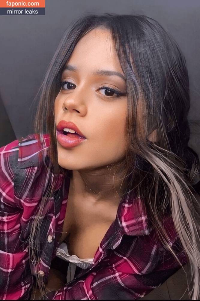 Jenna Ortega aka Page aka jennaortega aka ortega00 Nude Leaks OnlyFans - #12