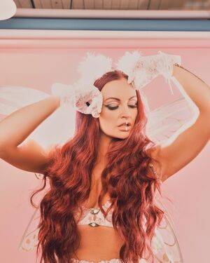 Maria Kanellis / MariaLKanellis / mariakanellis / tsmariagk Nude Leaks - #15