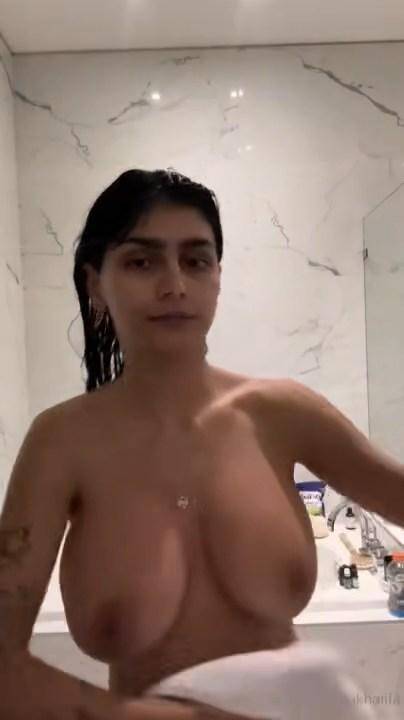 Mia Khalifa Nude Lingerie Try-On OnlyFans Video Leaked - #11