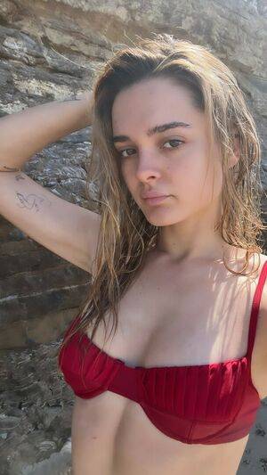 Charlotte Lawrence / charlotteslawrence Nude Leaks - #8