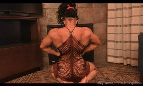 Angela Yeo / ifbb_pro_yeo Nude Leaks - Fapello - #14