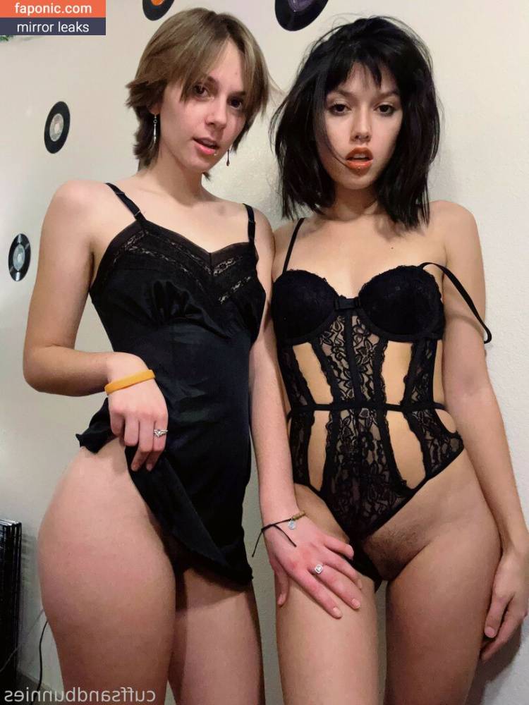 Cuffsandbunnies aka Lizzy & Elle Nude Leaks - #4