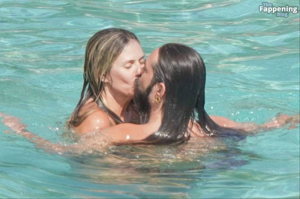 Heidi Klum Enjoys a Blissful Beach Getaway in St. Barts with Her Boyfriend (66 Nude Photos) - #1