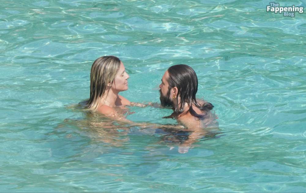 Heidi Klum Enjoys a Blissful Beach Getaway in St. Barts with Her Boyfriend (66 Nude Photos) - #7