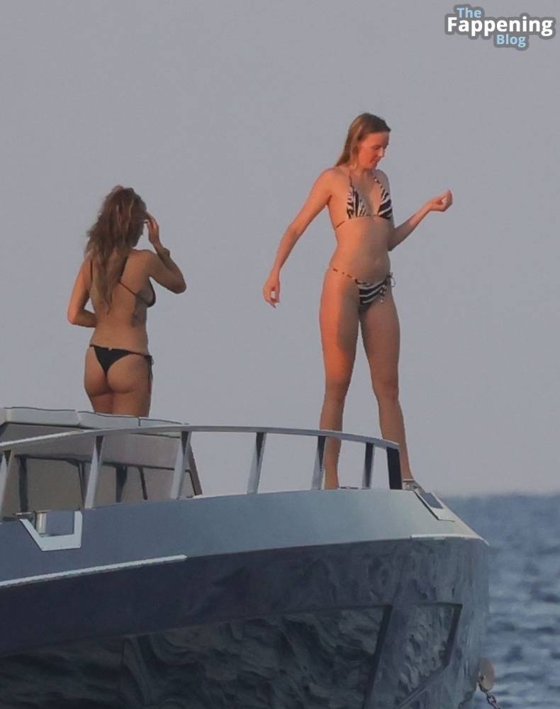 Kate Moss, Lila Moss & Rita Ora Put on a Sexy Bikini Show During Their Holiday in Formentera (98 Photos) - #18