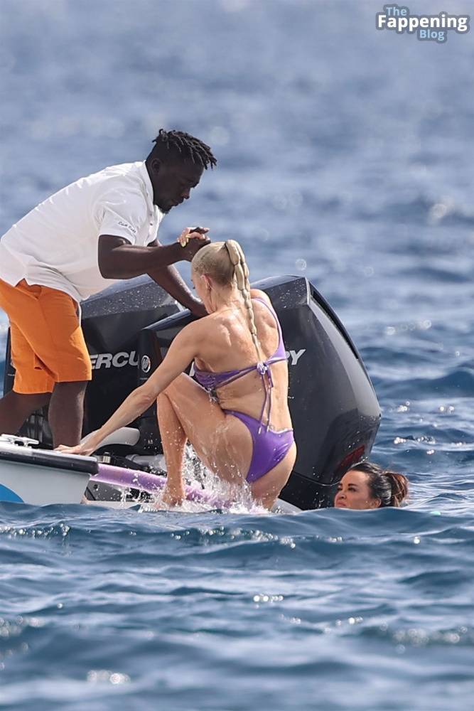 Kyle Richards, Erika Jayne & Dorit Kemsley Enjoy Their Ocean Swim in St Lucia (92 Photos) - #8