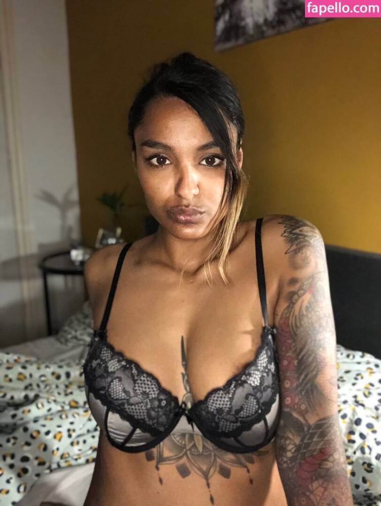 Badgirlxkaira / badgirlxkaira Nude Leaks OnlyFans - TheFap - #6