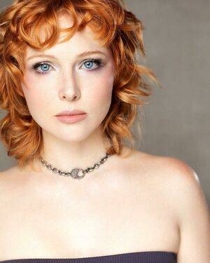 Molly Quinn / mollycaitlynquinn Nude Leaks - #19