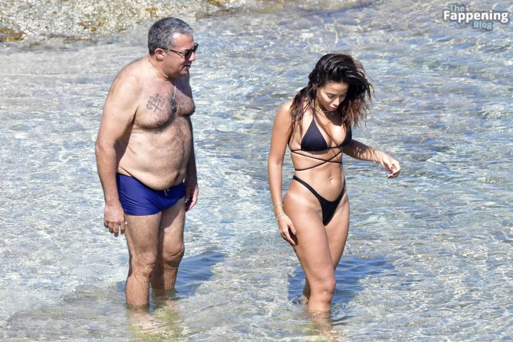 Anitta Enjoys the Hot Summer Sun as She Raised a Few Temperatures Out in Mykonos Island (69 Photos) - #1