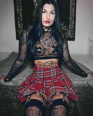 Sinnerella / Sinnerella666 / sinderellahot Nude Leaks OnlyFans/Patreon - Fapello - #15