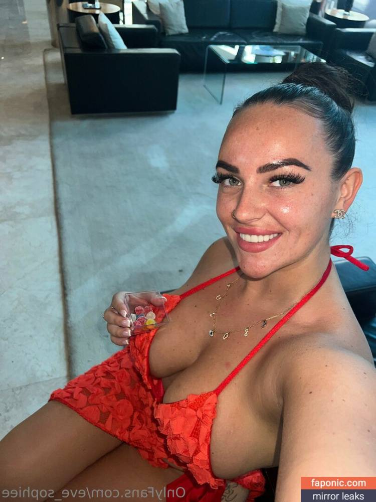 Eve Sophie aka eve_sophiee Nude Leaks OnlyFans - #9