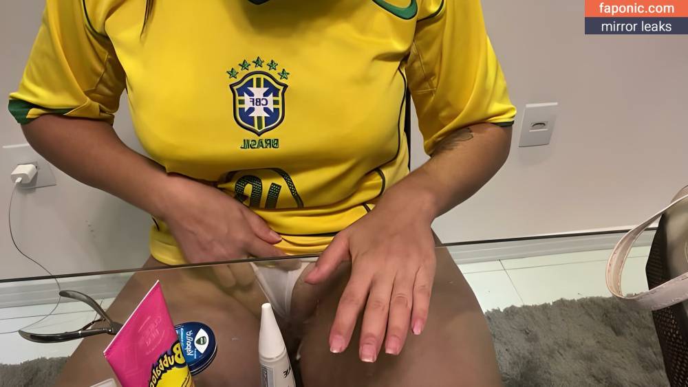 Bella Menezes aka isamnzs aka isinha meneses aka isinhamnzs aka prontomostreii Nude Leaks OnlyFans/Patreon - #14