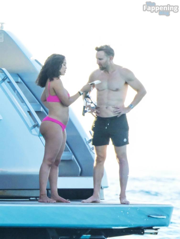 Jessica Ledon & David Guetta Get Up Close and Personal on a Yacht in Ibiza (45 Photos) - #24