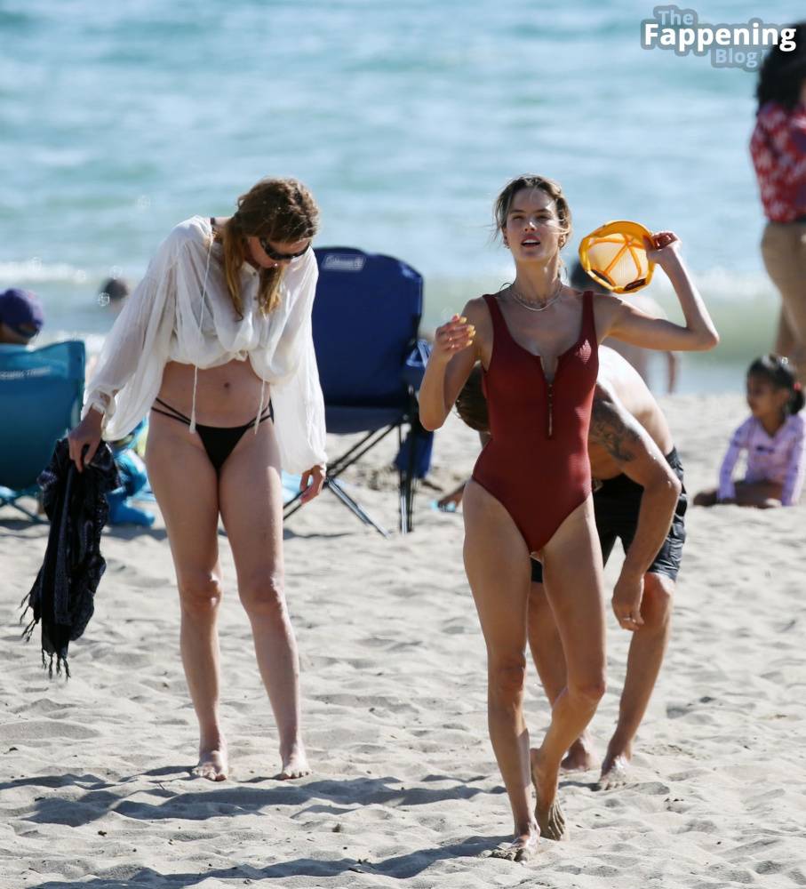 Alessandra Ambrosio Hits the Beach to Play Volleyball in LA (57 Photos) - #3