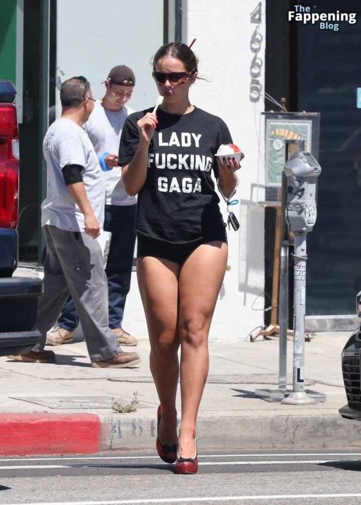 Addison Rae Rocks Bold “Lady Gaga” Tee and Red Heels in Los Angeles (27 Photos) - #1