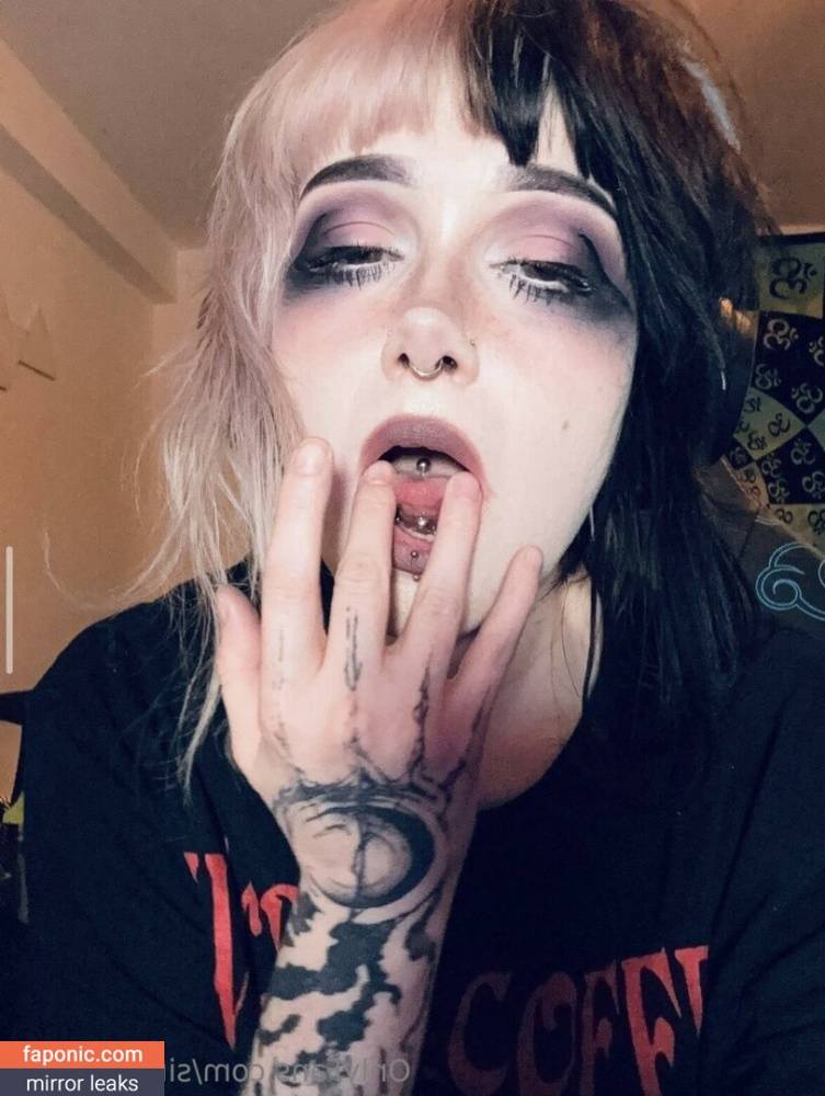 Sinistermisa aka onlytiamisu aka sinister.misa Nude Leaks OnlyFans - #3