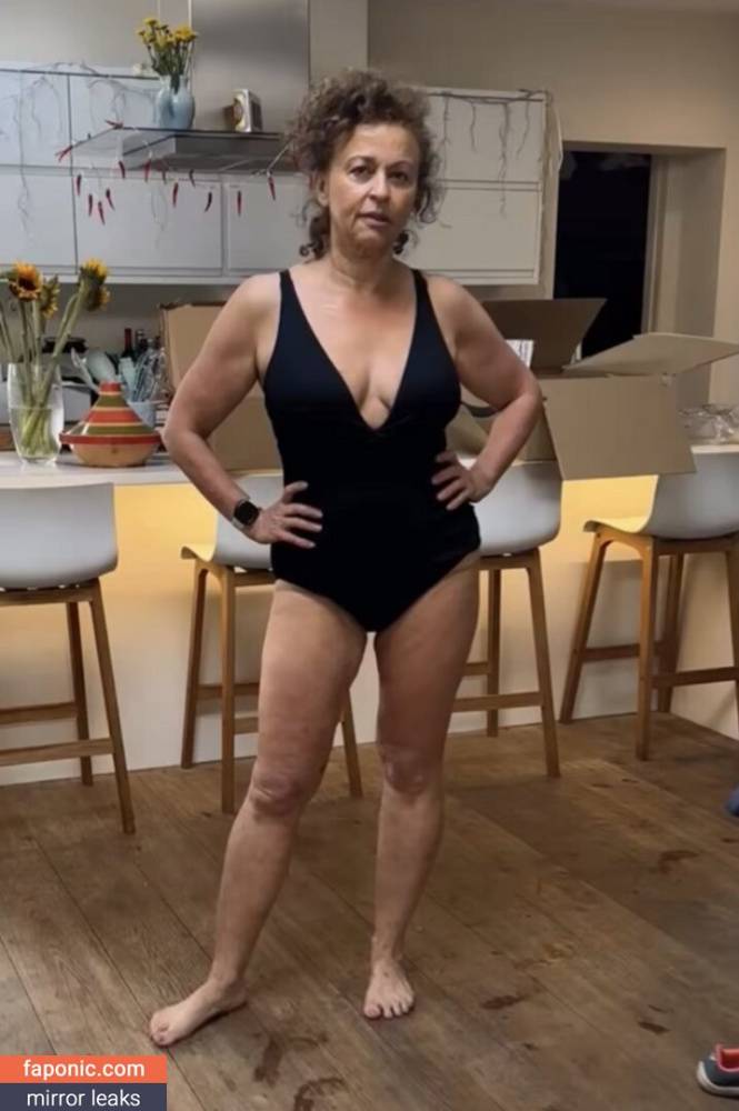 Nadia Sawalha aka nadiasawalha Nude Leaks - #14