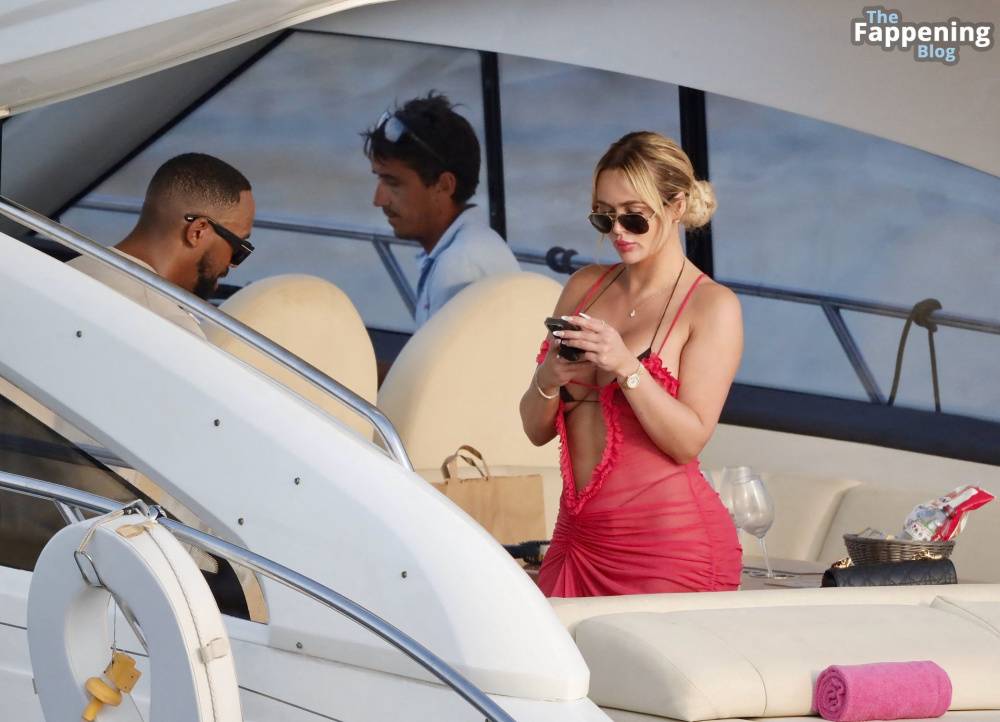 Ashley Stevenson & Marcus Jordan Enjoy a Day at Sea in Saint Tropez (12 Photos) - #2