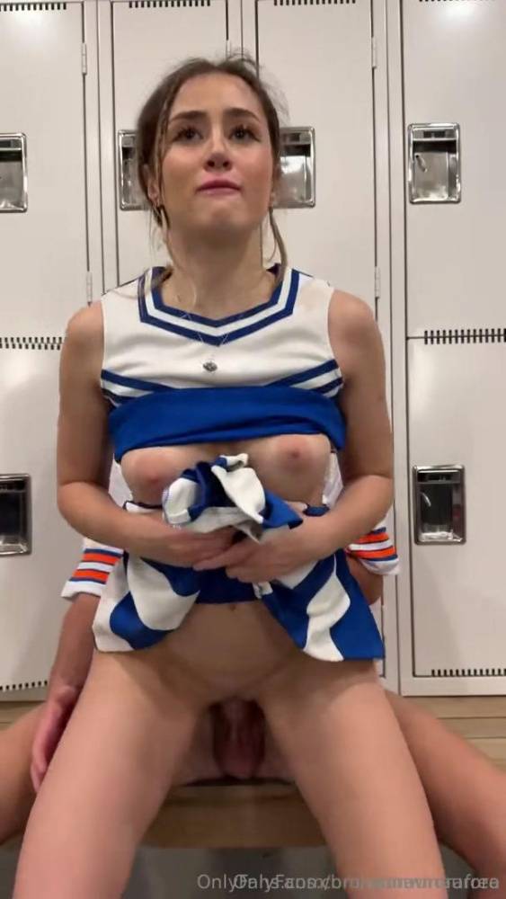 Bronwin Aurora Nude Cheerleader Sex OnlyFans Video Leaked - #7