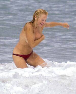 Pamela Anderson / mepamelaanderson / pamelaanderson Nude Leaks - #28