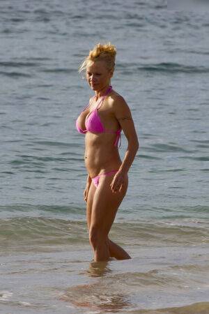 Pamela Anderson / mepamelaanderson / pamelaanderson Nude Leaks - #30