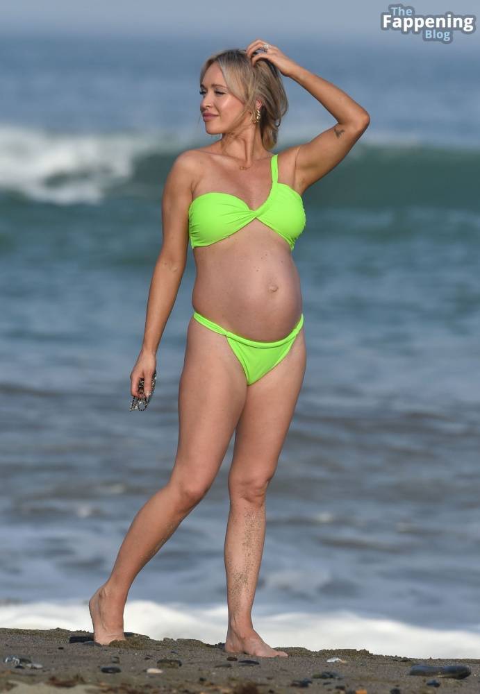 Jorgie Porter Shows Off Her Baby Bump Out on the Beach During Her Holiday in Spain (36 Photos) - #17