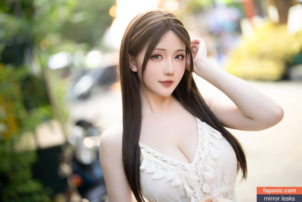 Hoshilily aka hoshilily1 aka hoshilily_cos aka 星之迟迟 Nude Leaks - #7