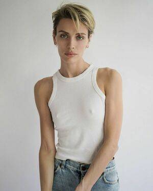 Wallis Day / wallisday Nude Leaks - Fapello - #9