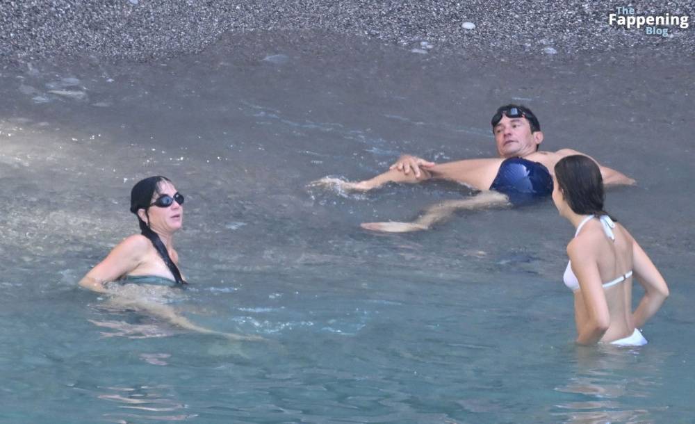 Katy Perry & Orlando Bloom Enjoy a Swim During Their European Italian Getaway (84 Photos) - #5