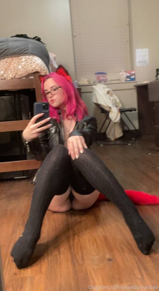 strawburrykitten [ strawburrykitten ] OnlyFans leaked photos on Hotleaks.tv - #19