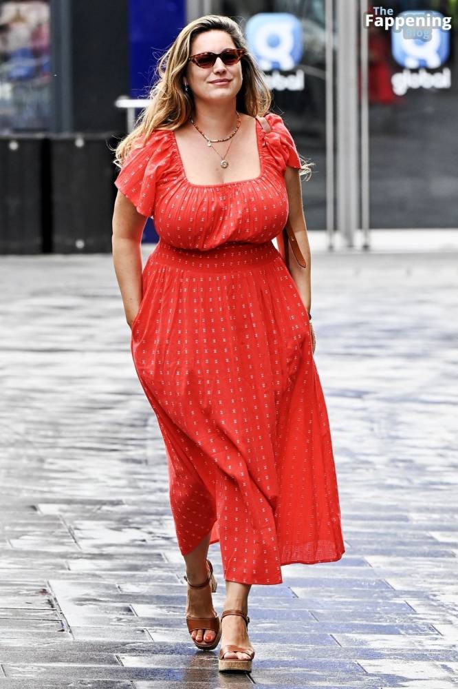 Kelly Brook Shows Off Her Assets in a Red Dress in London (34 Photos) - #16