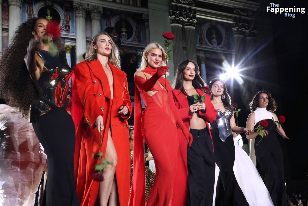 Kendall Jenner Stuns in Red During L’Oreal Spring/Summer 2025 Show (91 Photos) - #24